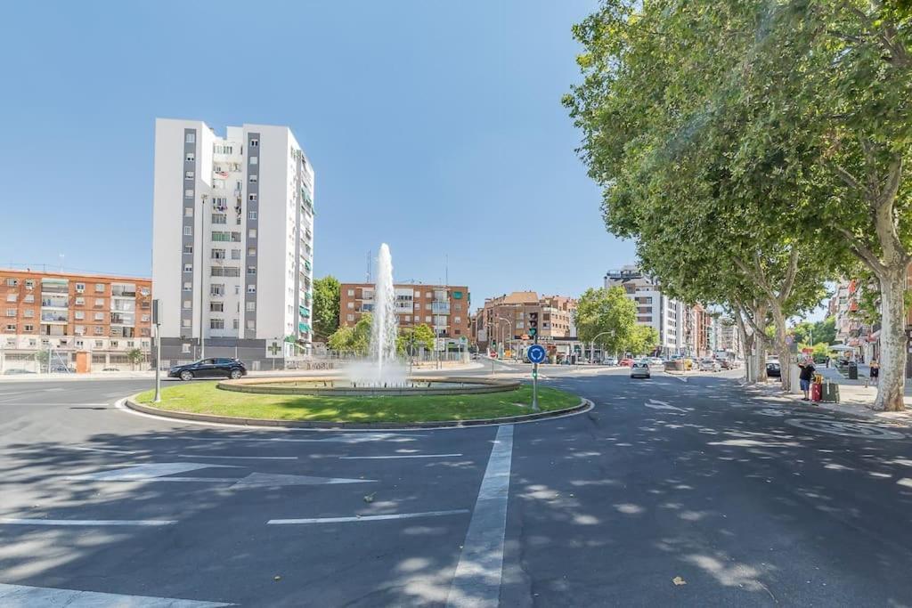 Estudio Acogedor En Zona Norte Madrid Bagian luar foto