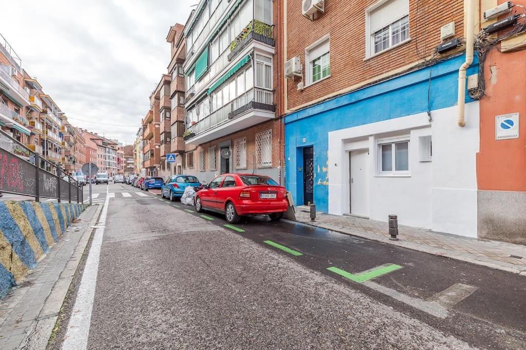 Estudio Acogedor En Zona Norte Madrid Bagian luar foto