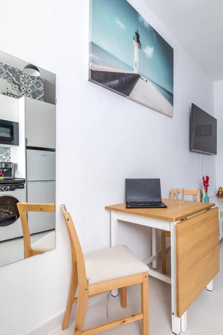 Estudio Acogedor En Zona Norte Madrid Bagian luar foto